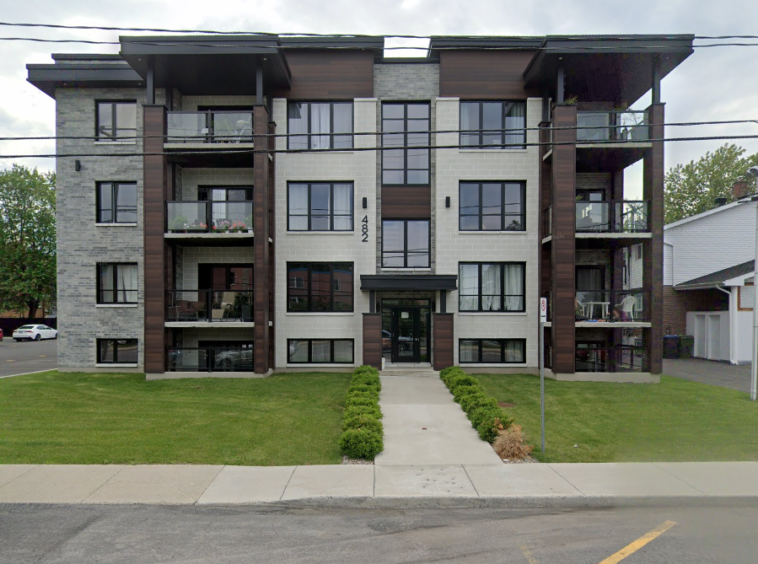 Façade de l'immeuble du 482 rue Jacques-Cartier Sud